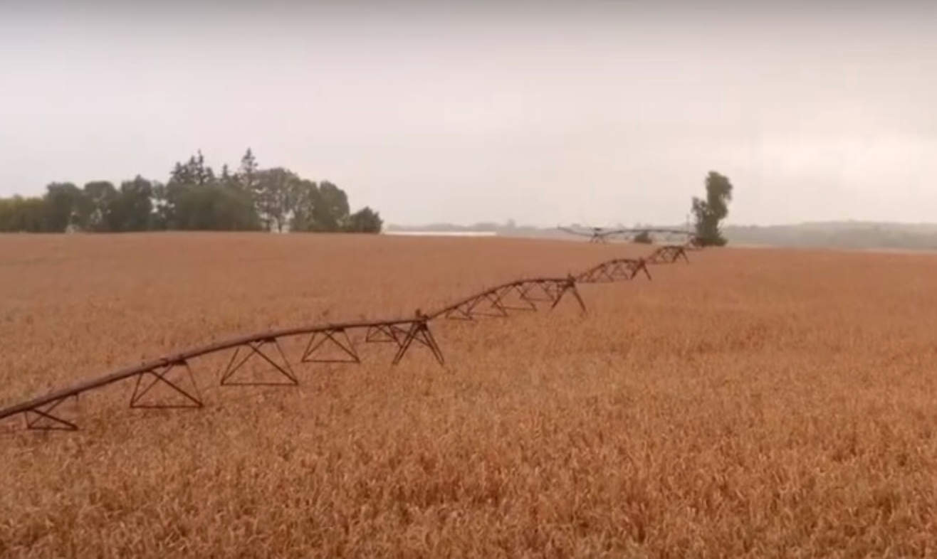VIDEO Michigan Valley Irrigation Improving center pivot performance